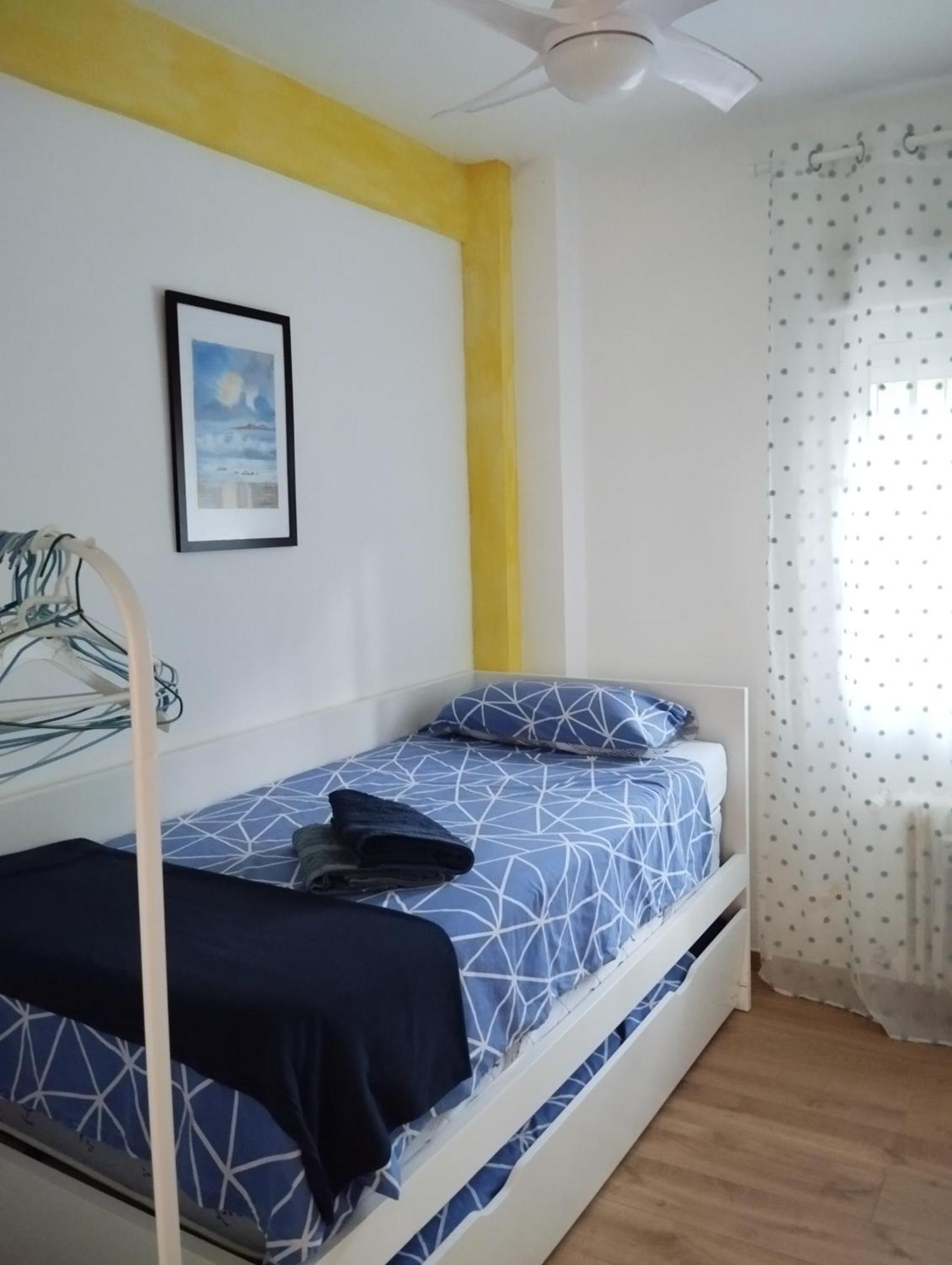 Apartamento luminoso y nuevo en Madrid Rio Exterior foto